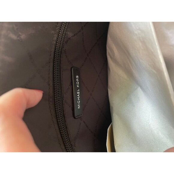 NWT Michael Kors Charlotte Black Leather Tote - Silver Hardware - Picture 8 of 12